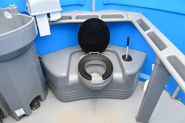 Portable Toilet Options We Offer in New Concord, OH